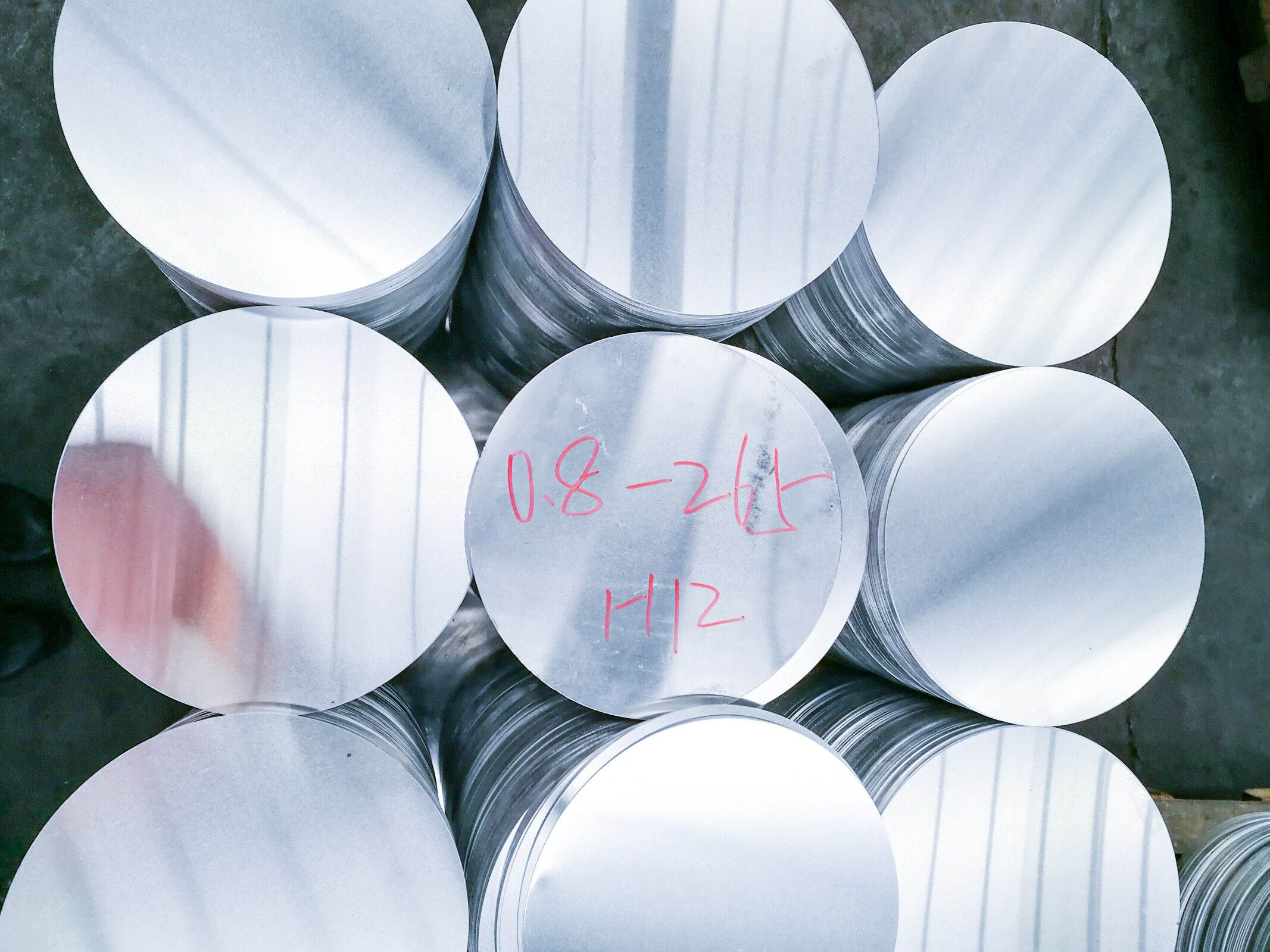 鋁圓片應(yīng)用范圍廣泛的原因有哪些